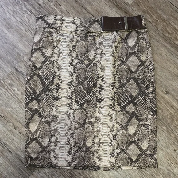 Michael Kors Brown Snakeskin Pencil Skirt - Picture 2 of 6